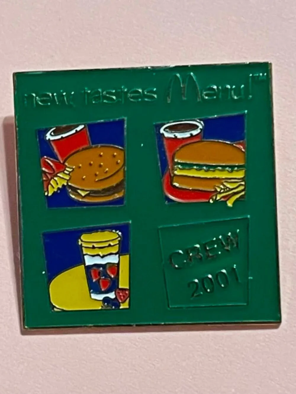 McDonald’s Enamel Advertising 2001 Crew Lapel Pin #9596